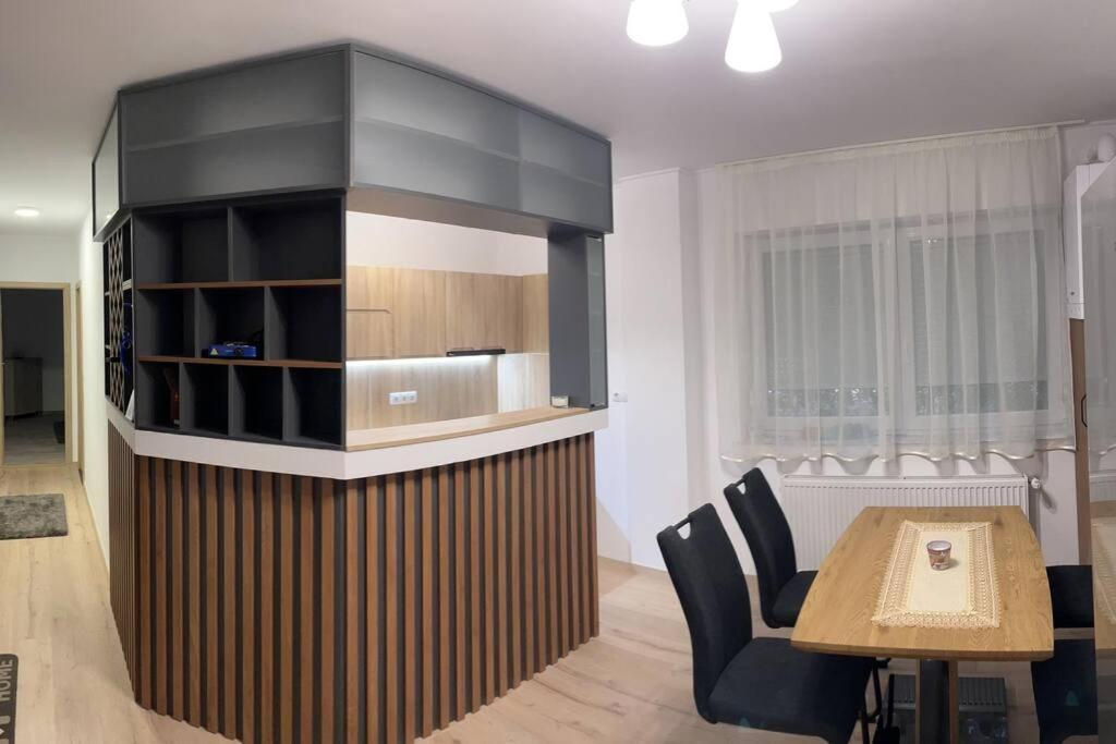 Cristuru Secuiesc Bingo Apartman מראה חיצוני תמונה